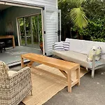 Springfield Garden Home - 4 Double Bedrooms