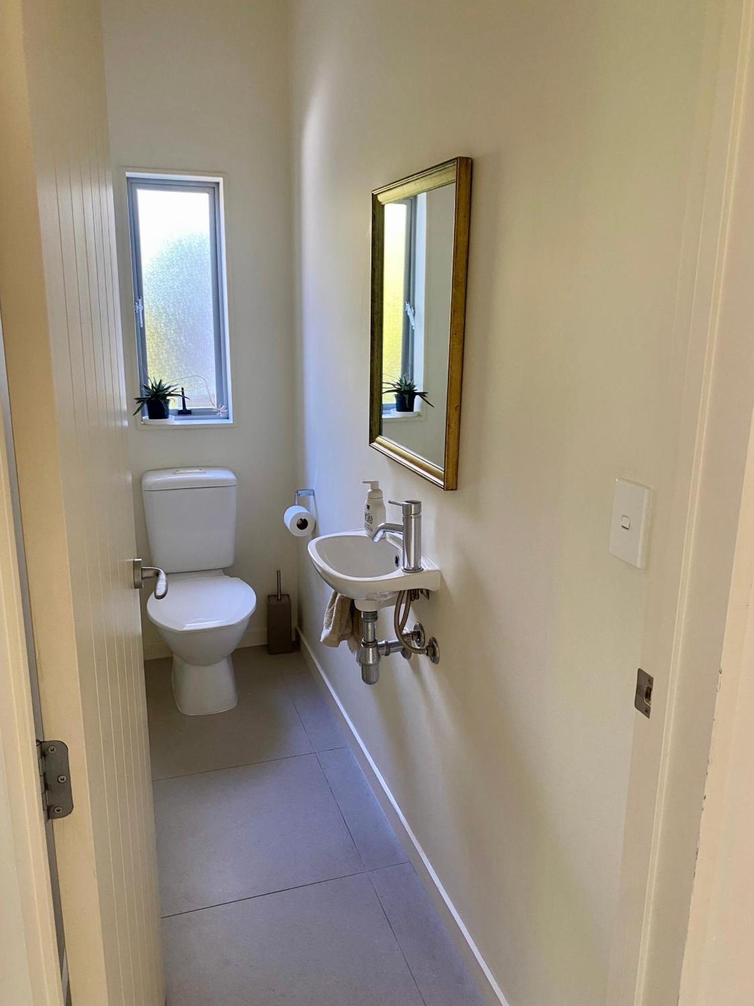Springfield Garden - 4 Double Bedrooms *